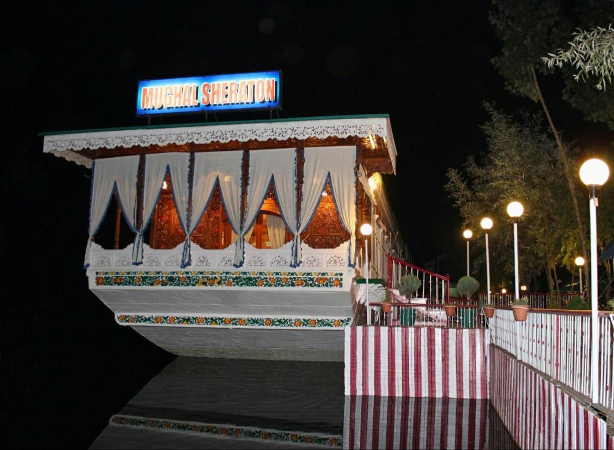 The Mughal Sheraton Houseboat Durgjan Exterior photo